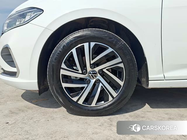 Volkswagen Lavida id 4253325 из Китая 18