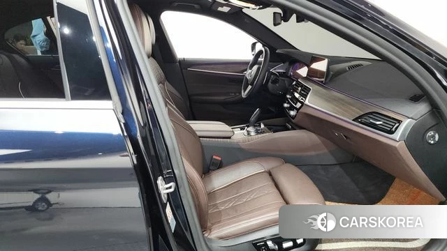 BMW 5 Series (G30) id 4727688 из Кореи 18