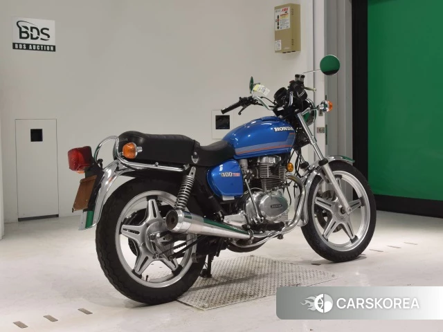 Проданный Honda CB400SS 2024 из Японии, фото 2