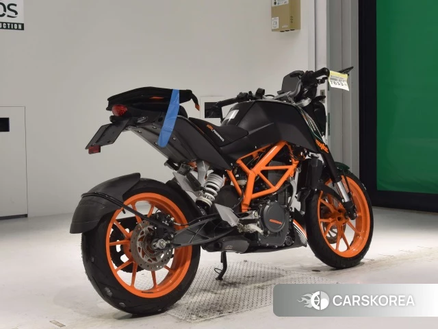 Проданный KTM 390 DUKE 2016 из Японии, фото 2