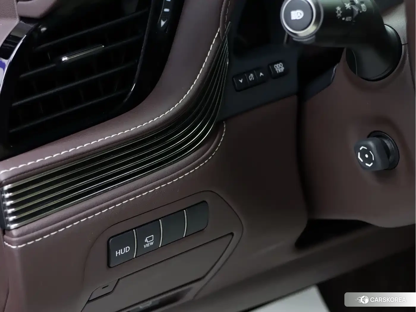 Lexus LS id 4583833 из Китая 18