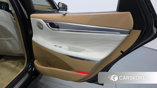 Hyundai The New Grandeur IG Hybrid id 4496115 из Кореи 18
