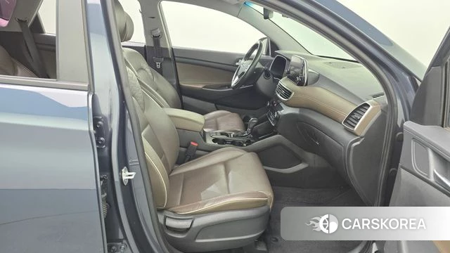 Hyundai All New Tucson id 4530839 из Кореи 18
