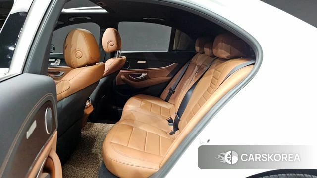 Mercedes-Benz E-Class W213 id 4303762 из Кореи 18