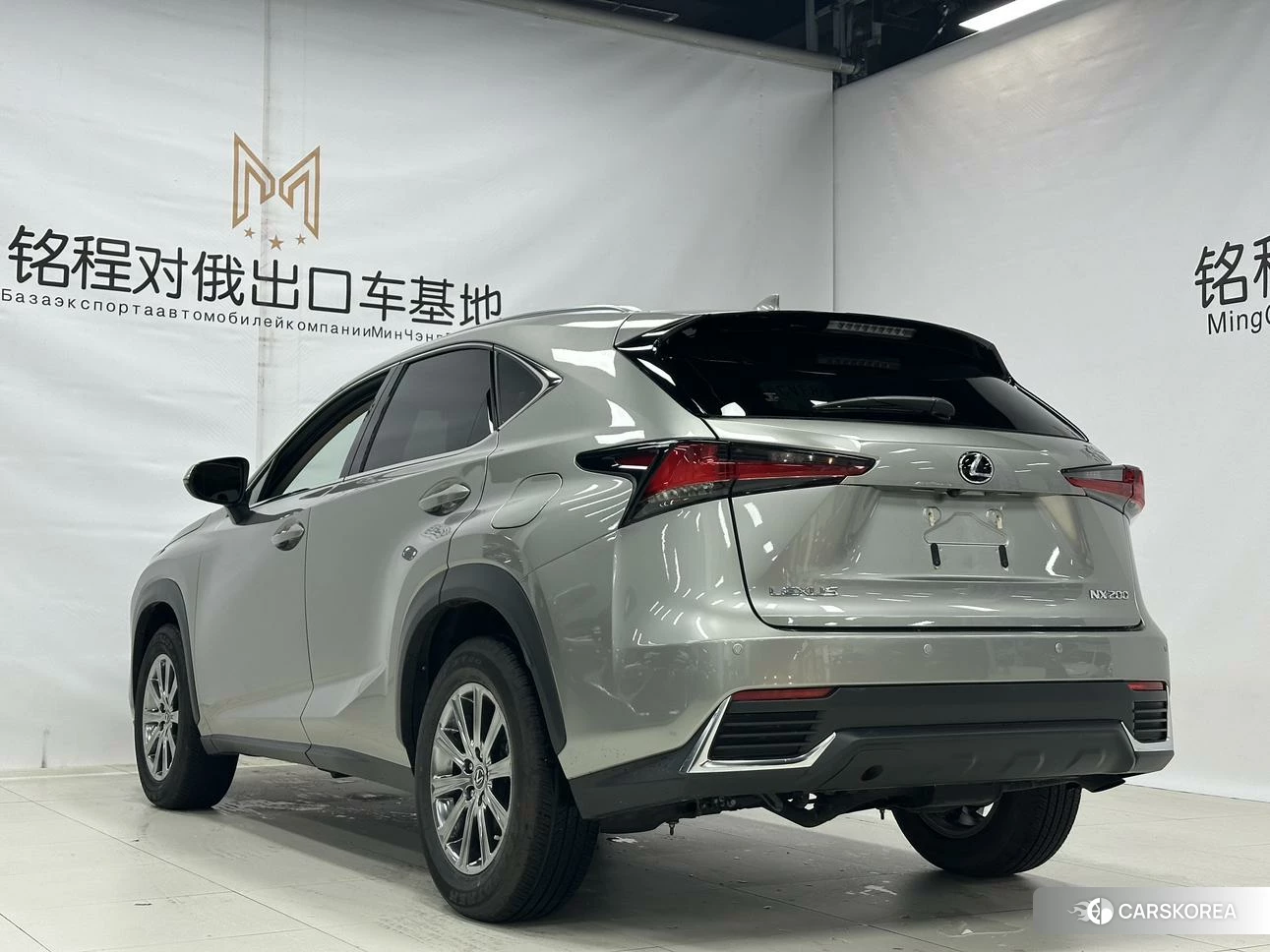 Lexus NX id 4426556 из Китая 18