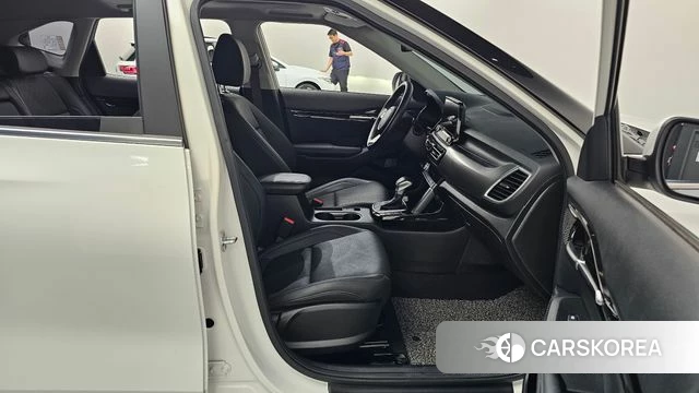 Kia Seltos id 4871982 из Кореи 18