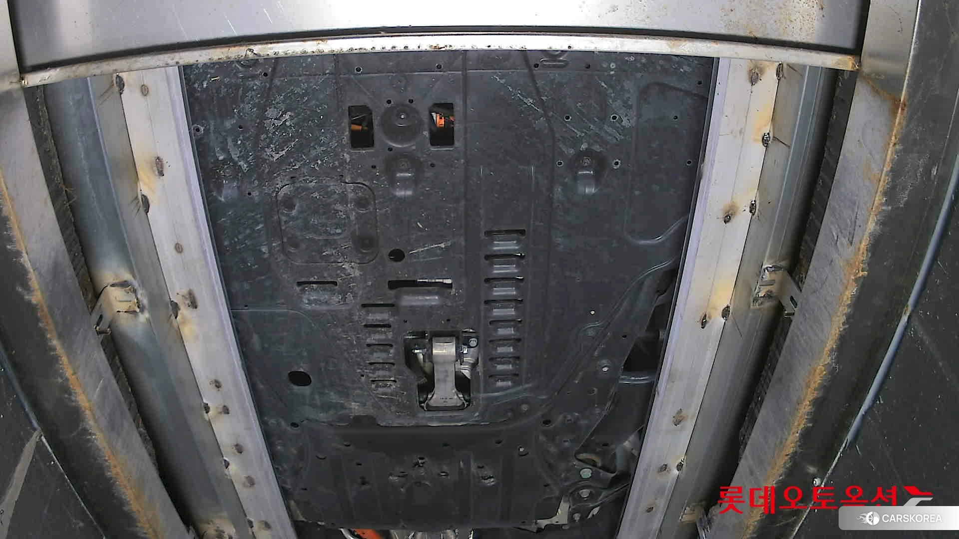 Kia Carnival Hybrid id 3888292 из Кореи 18