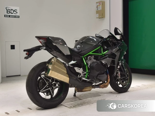 Проданный Kawasaki NINJA H2 2015 из Японии, фото 2