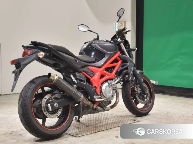 Проданный Suzuki GLADIUS 400 2014 из Японии, фото 2