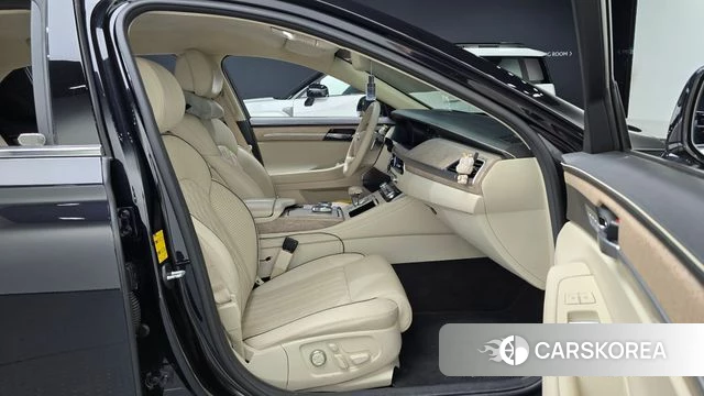 Genesis G90 id 4632418 из Кореи 18