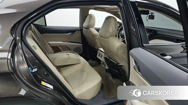 Toyota Camry (XV70) id 4246034 из Кореи 18