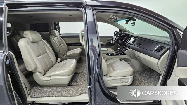 Kia The New Carnival id 4551747 из Кореи 18