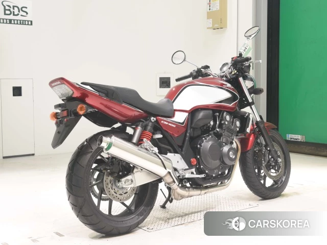 Проданный Honda CB400SF ABS 2022 из Японии, фото 2