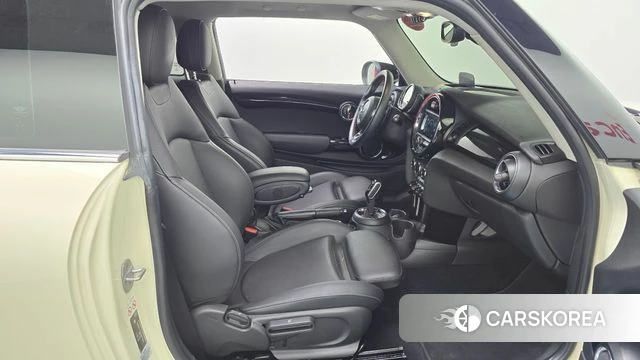 Mini Cooper S id 4501823 из Кореи 18