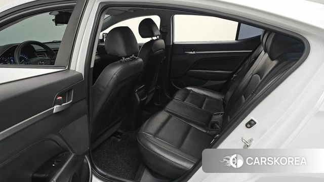 Hyundai The New Avante AD id 4345589 из Кореи 18