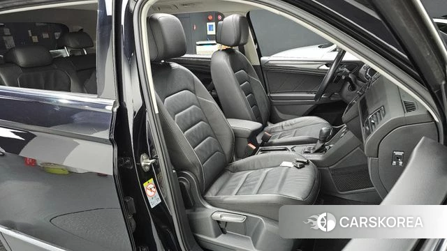 Volkswagen Tiguan Allspace id 4507650 из Кореи 18