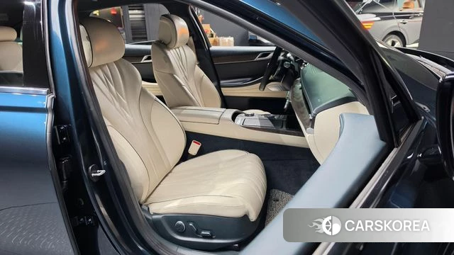 Genesis Electrified G80 (RG3) id 4707434 из Кореи 18