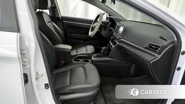 Hyundai The New Avante AD id 4403040 из Кореи 18