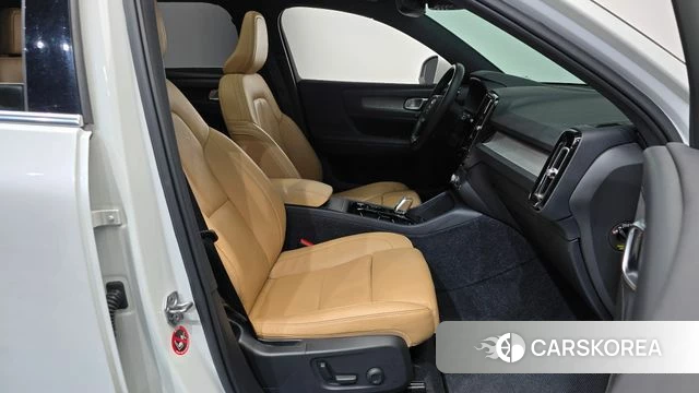 Volvo XC40 id 4651358 из Кореи 18