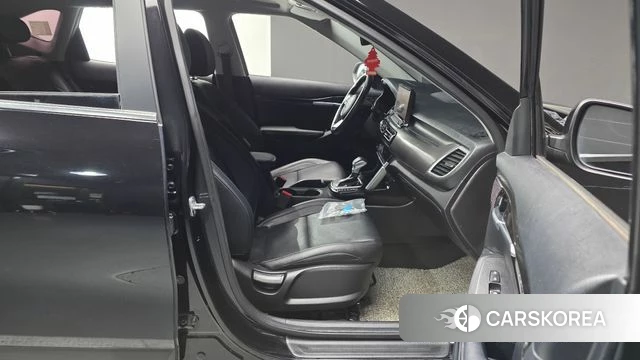 Kia Seltos id 4338603 из Кореи 18