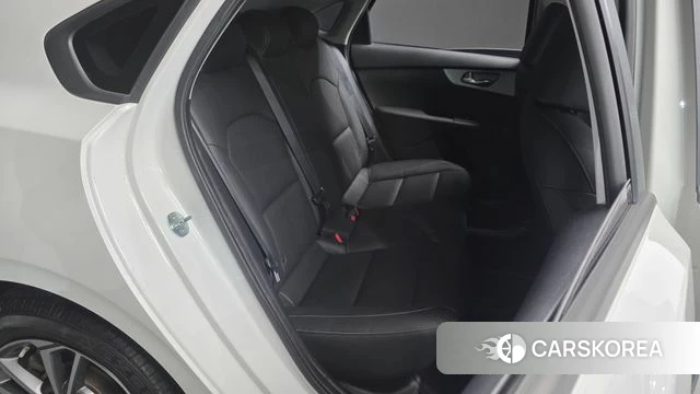 Kia The New K3 2nd generation id 4303265 из Кореи 18