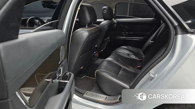 Jaguar All New XJ id 4459428 из Кореи 18