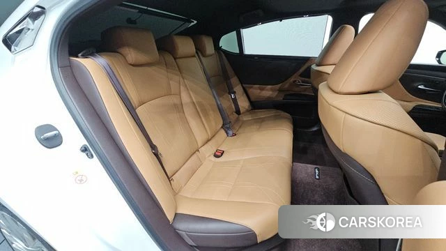 Lexus ES300h 7th generation id 4620313 из Кореи 18