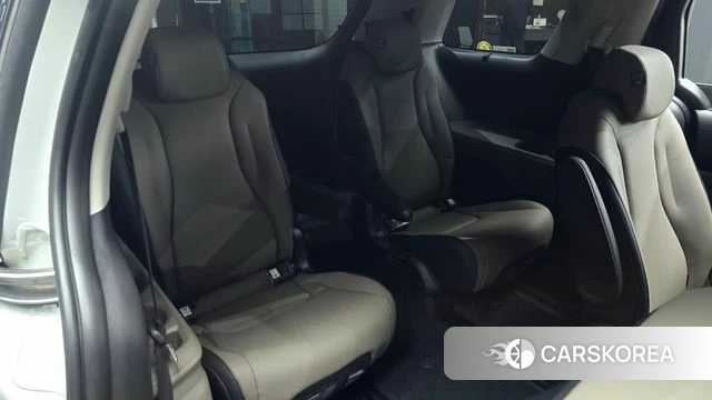 Kia The New Carnival 4th Generation id 4394318 из Кореи 18