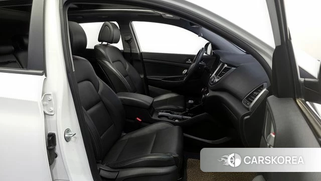 Hyundai All New Tucson id 4325838 из Кореи 18