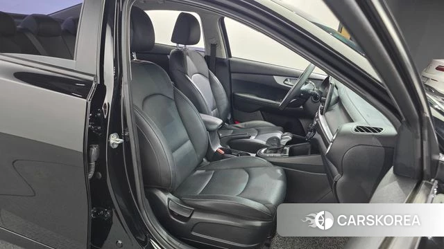 Kia The New K3 2nd generation id 4720871 из Кореи 18