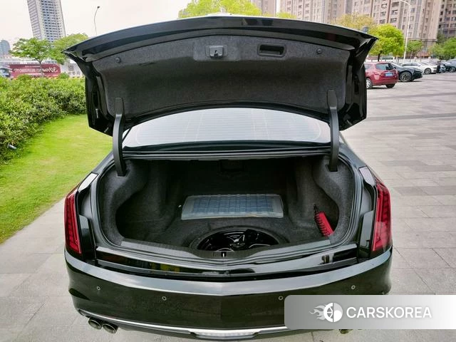 Cadillac CT6 id 3857931 из Китая 18