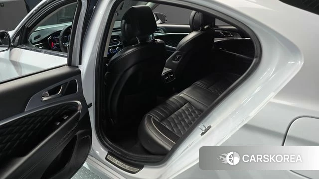 Genesis G70 id 4459203 из Кореи 18