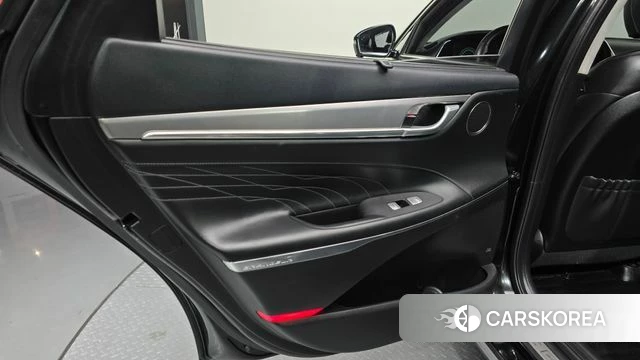 Hyundai The New Grandeur IG Hybrid id 4294477 из Кореи 18