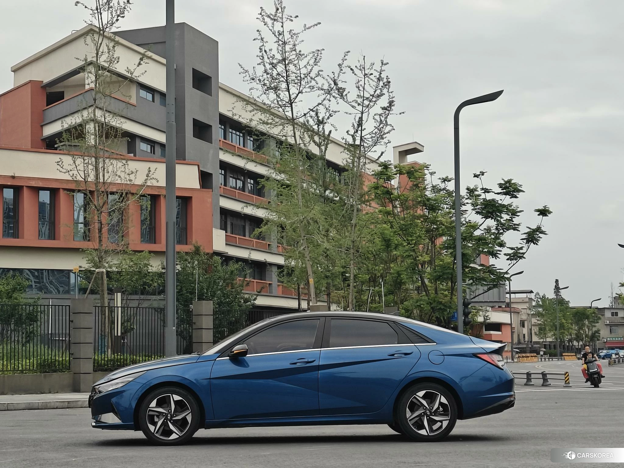 Hyundai Elantra id 4405954 из Китая 18