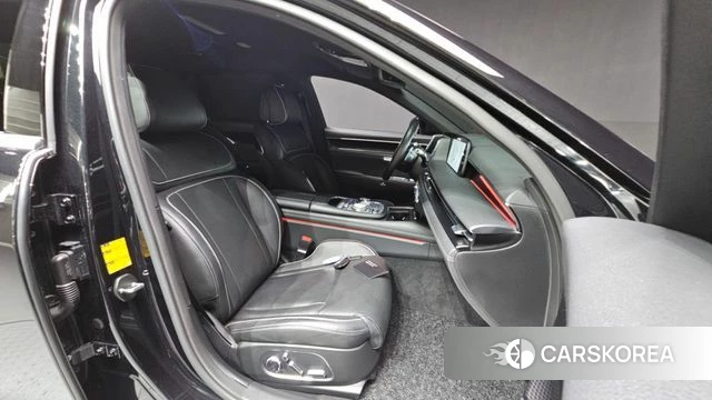 Genesis G90 (RS4) id 4893914 из Кореи 18