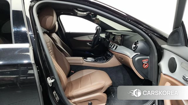 Mercedes-Benz E-Class W213 id 4224659 из Кореи 18