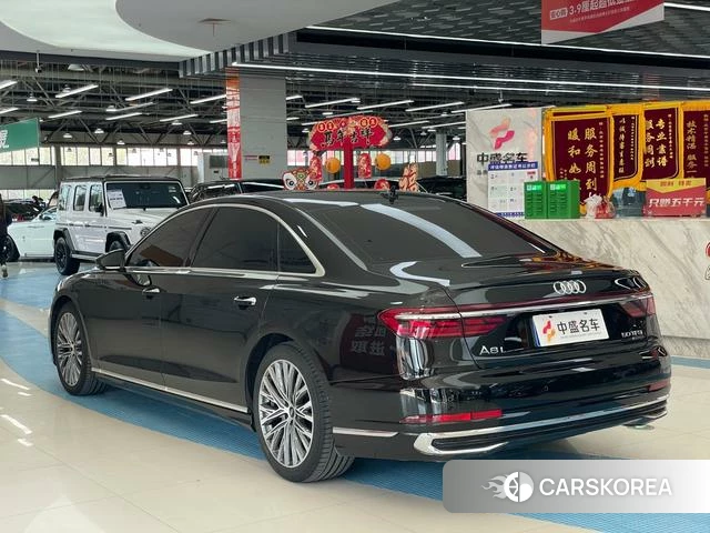 Audi A8 id 4213804 из Китая 18