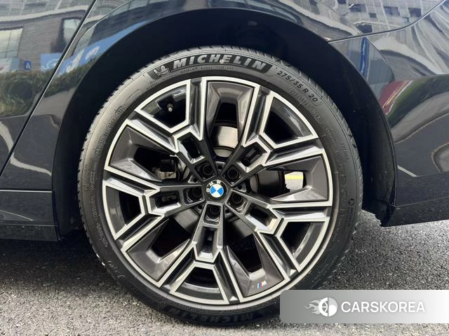 BMW 5 series id 4301323 из Китая 18
