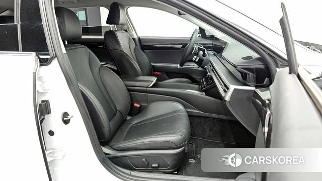 Hyundai Grandeur (GN7) id 4267213 из Кореи 18