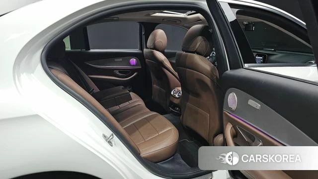 Mercedes-Benz E-Class W213 id 4225387 из Кореи 18
