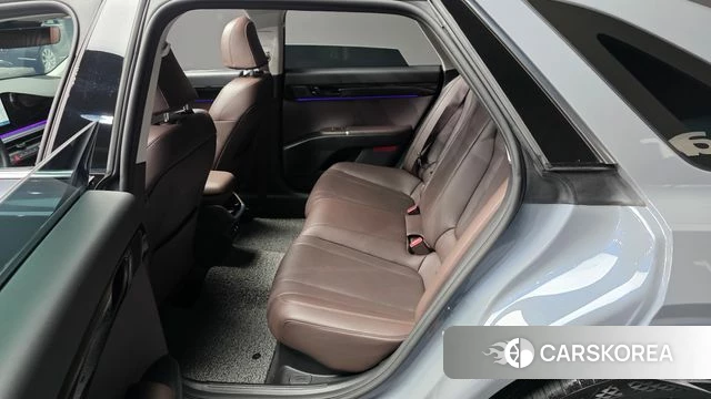 Hyundai Grandeur Hybrid (GN7) id 4854382 из Кореи 18