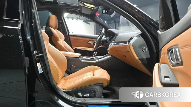 BMW 3 Series (G20) id 4556376 из Кореи 18