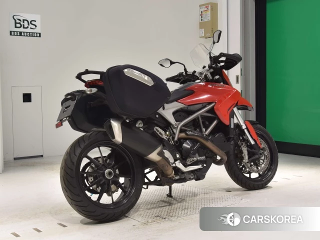 Проданный Ducati HYPERSTRADA 2014 из Японии, фото 2