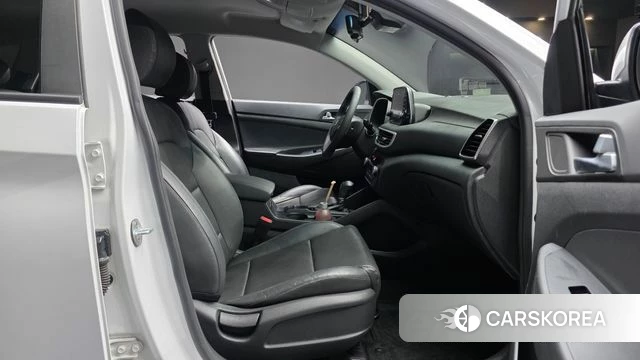 Hyundai All New Tucson id 4536340 из Кореи 18