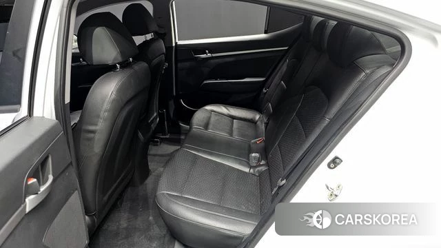 Hyundai The New Avante AD id 4363253 из Кореи 18