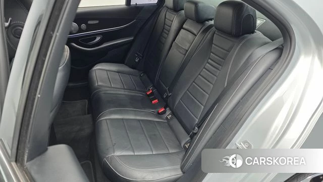 Mercedes-Benz E-Class W213 id 4531099 из Кореи 17