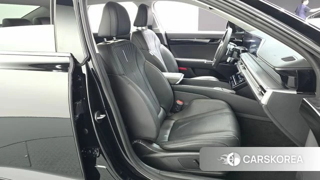Hyundai Grandeur (GN7) id 4534232 из Кореи 18