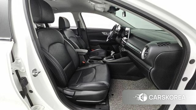 Kia Come New K3 id 4305196 из Кореи 18