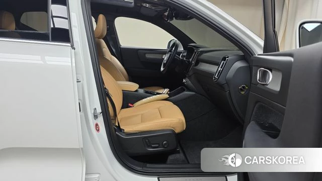Volvo XC40 id 4881405 из Кореи 18