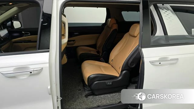 Kia Carnival 4th generation id 4324761 из Кореи 18